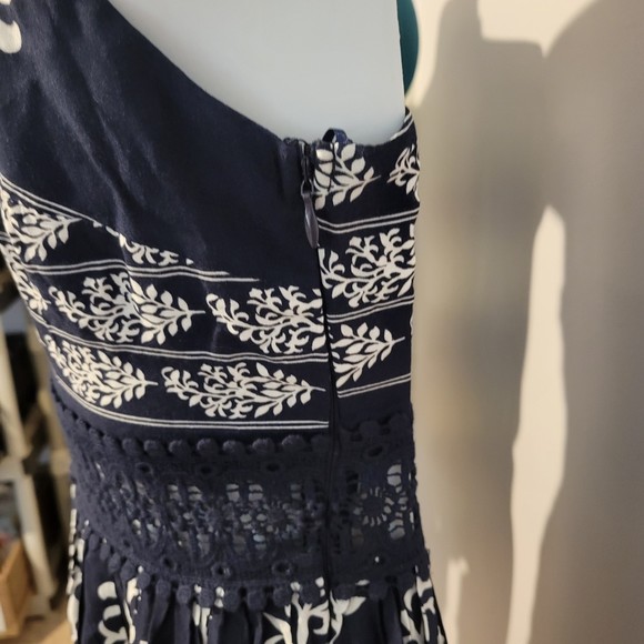 Fashion Nova Dress - Picture 6 of 10